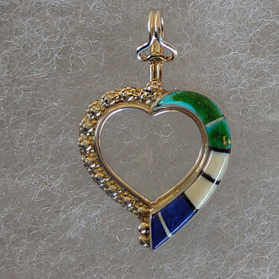 Heart inlay pendant, Zuni tribe